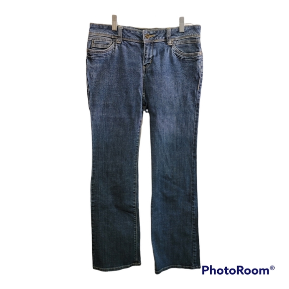 SimplyVera Wang Jeans - Picture 2 of 10